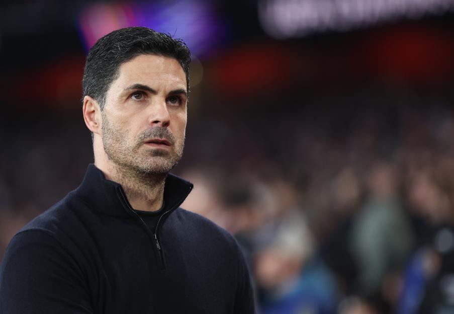 'Arsenal's Game-Changer: Shifting Martin Odegaard into a Surprising Role to Outmaneuver Man City and Reignite Their Title Hopes'