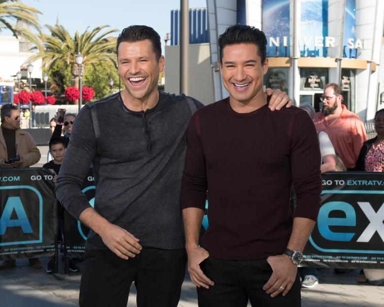 Eric McCormack Visits "Extra"