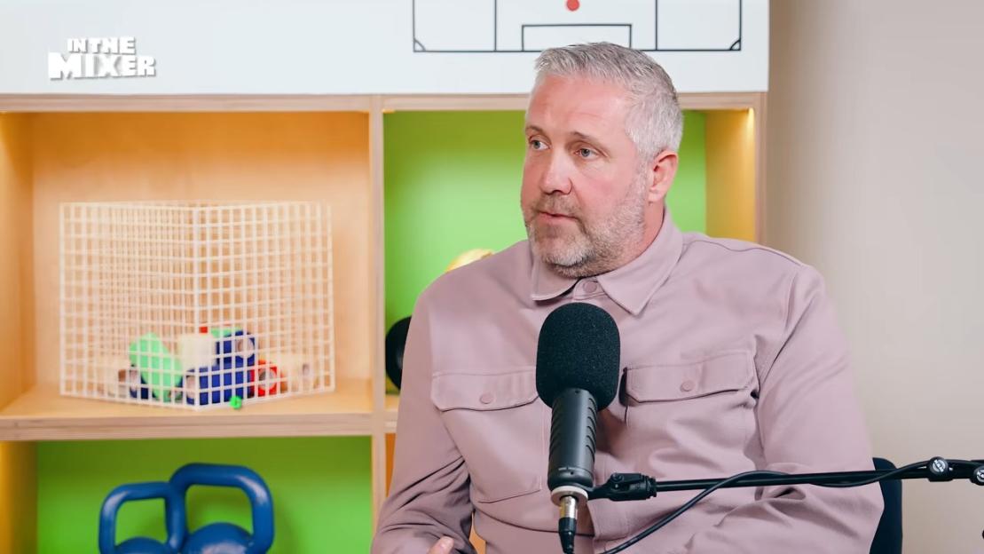 Championship Legend Shares Side-Splitting Story of Accidentally Posting a Photo of His POO Online!