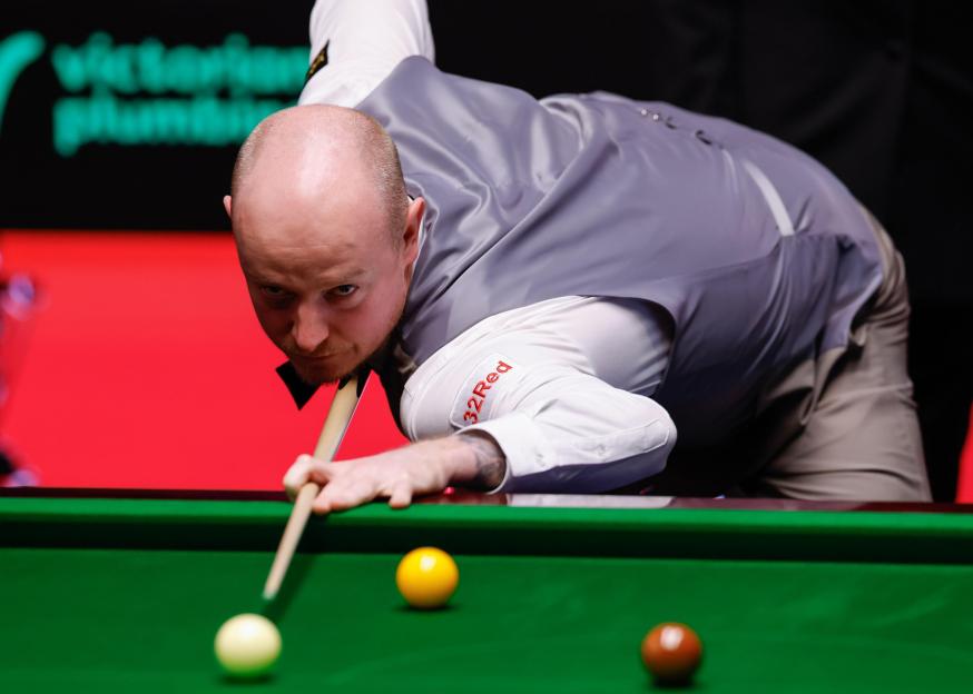Sheffield, UK. 26th Apr, 2026. Chris Wakelin takes a shot during the Chris Wakelin vs Neil Robertson Halo World Championship 2026 match at The Crucible, Sheffield. Picture credit should read: Cody Froggatt/Sportimage Credit: Sportimage Ltd/Alamy Live