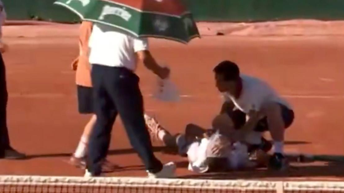 Tennis Star Falls Ill at French Open Right After Thrilling Tiebreak Victory, Medics Spring into Action