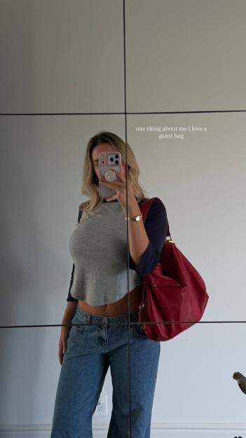 Kayla Simmons puts on stunning display in sizzling mirror selfie as world’s sexiest volleyball star reveals huge secret