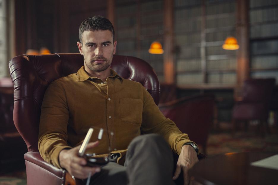 Theo James in a scene from the Netflix series "The Gentlemen."
