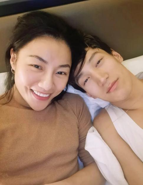 NINTCHDBPICT000947010006