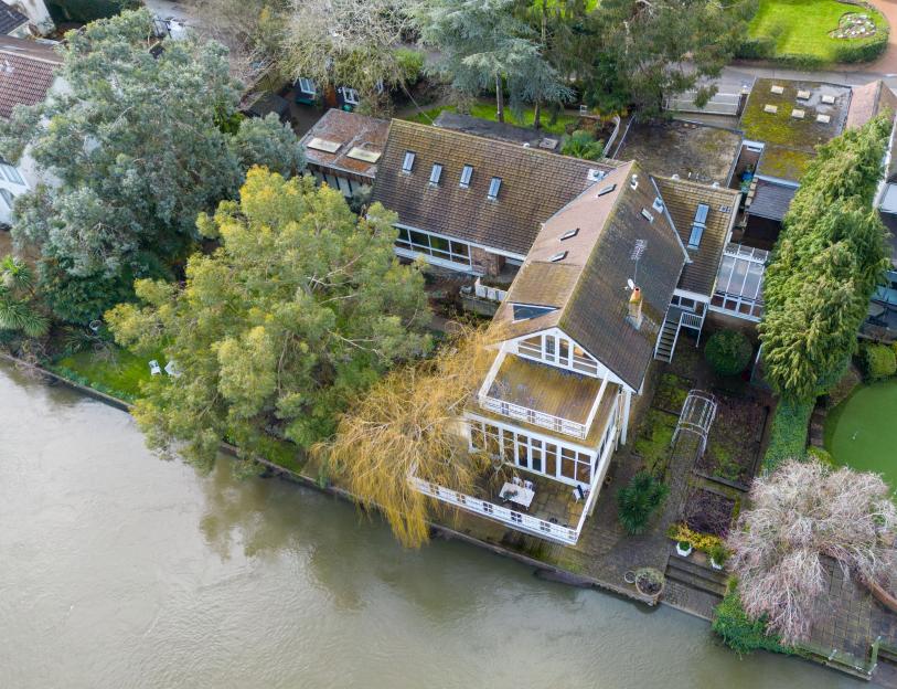 W8media..W8media Rolf Harris Bray Home . The £4m riverside home of Rolf Harris in the Berkshire village of Bray. Almost 3 years have passed since the shamed presenter died (10 May 2023) at the house which has dropped into a state of disrepair with m