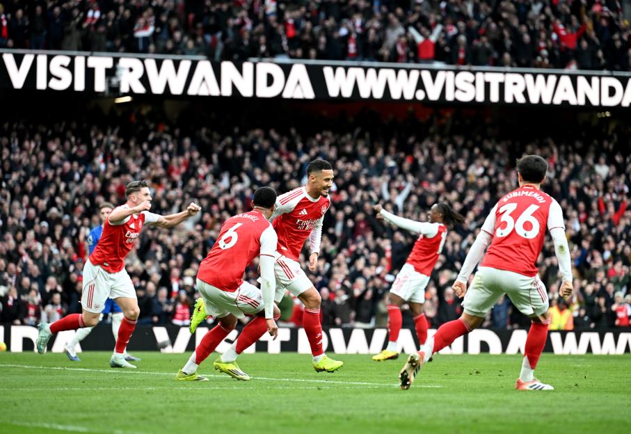 'How Arsenal's 'Magnet Move' Outfoxed Chelsea: Arteta Bests Rosenior Again!'