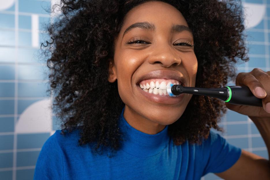 Only 12 per cent of Brits following a dentist-recommended teeth cleaning routine