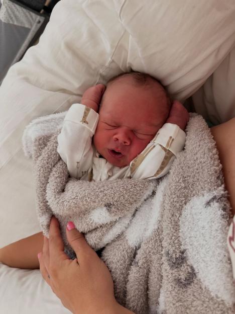 NINTCHDBPICT001072602315