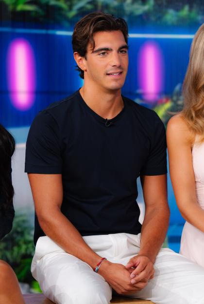 Love Island's Lorenzo Finally Removes Dating App After Julia's Claims of 'Humiliation'