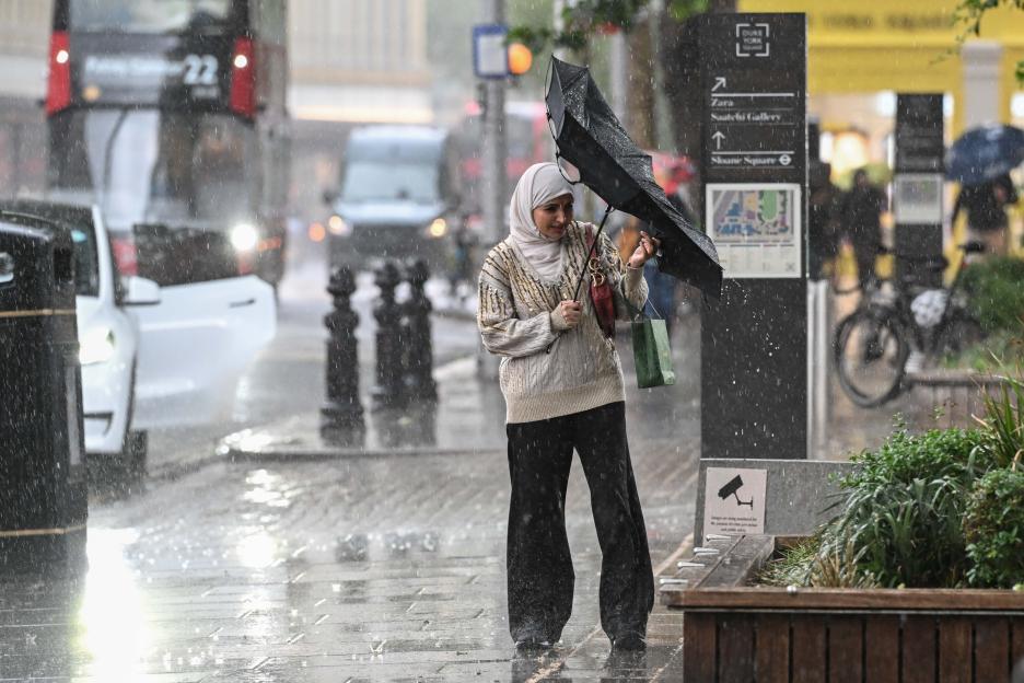 UK Weather: Brits to Enjoy Sunny 30°C Weekend After Days of Rain!