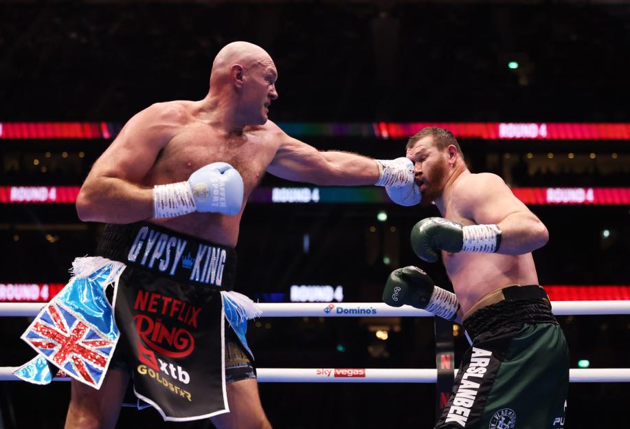 Tyson Fury vs. Arslanbek Makhmudov Live Updates: Gypsy King's Epic Comeback Ends in a Points Decision!