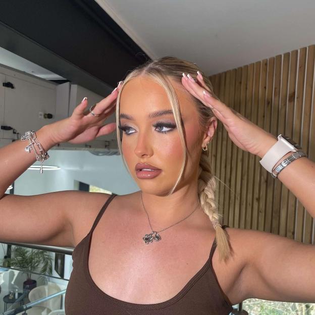 Love Island Star Ellie Chadwick Opens Up About Her Pre-Show Boob Job