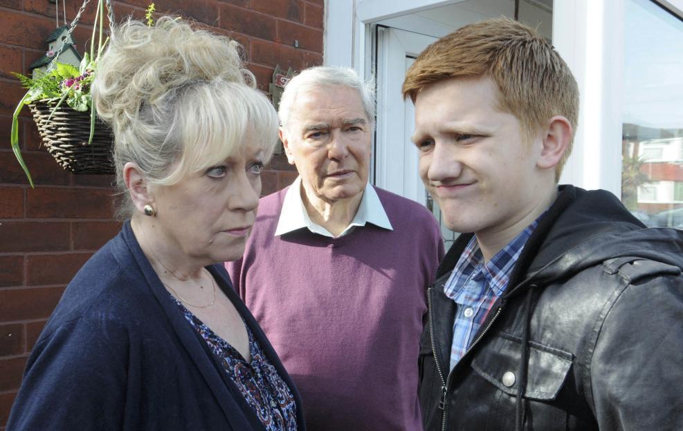 Chesney Battersby-Brown is introduced to Dorothy and Alan Hoyle, pretending to be Colin Fishwick's brother on Coronation Street.