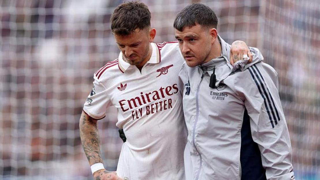 UCL Showdown: Arsenal Faces Key Injury Setback Before PSG Clash