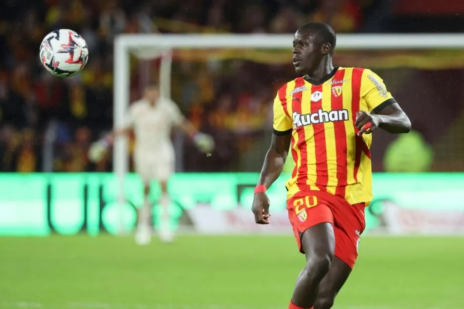 FOOTBALL - FRENCH CHAMP - LENS v MARSEILLE, , Lens, France - 23 Nov 2024