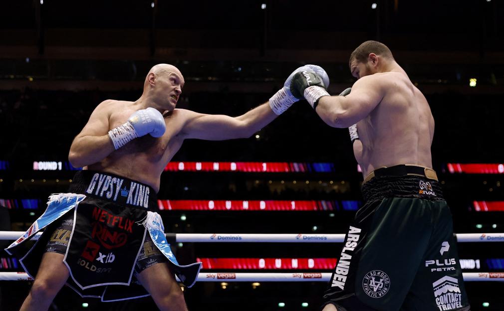 Tyson Fury Dominates Bear-Wrestler Arslanbek Makhmudov, Paving the Way for Anthony Joshua Showdown!