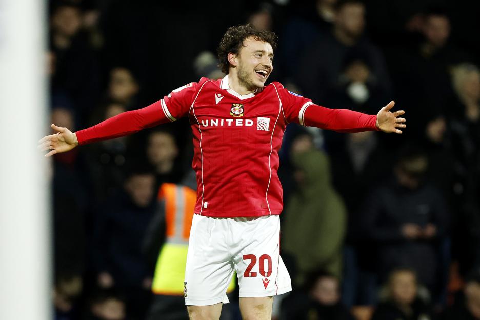 Wrexham's 'Forgotten Man' Reveals How His Parents Helped Him Avoid Retirement After 150 Days of Struggles