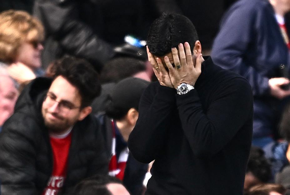 'Arsenal's Struggling April Under Mikel Arteta Raises Red Flags as Man City Eyes Title'