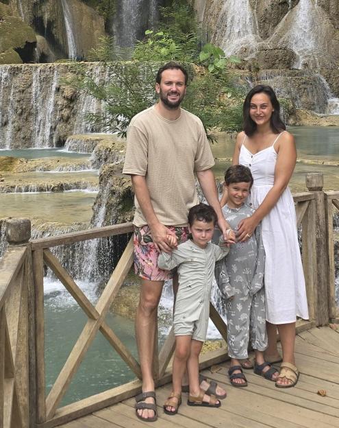 Family ditch UK with two suitcases to travel the world - and spend just ¿60 per day