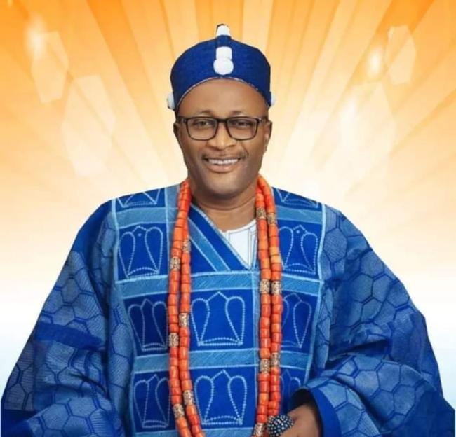 Former Ekiti Governor Fayemi Pays Tribute to Alawe Oba Adebanji Ajibade Alabi