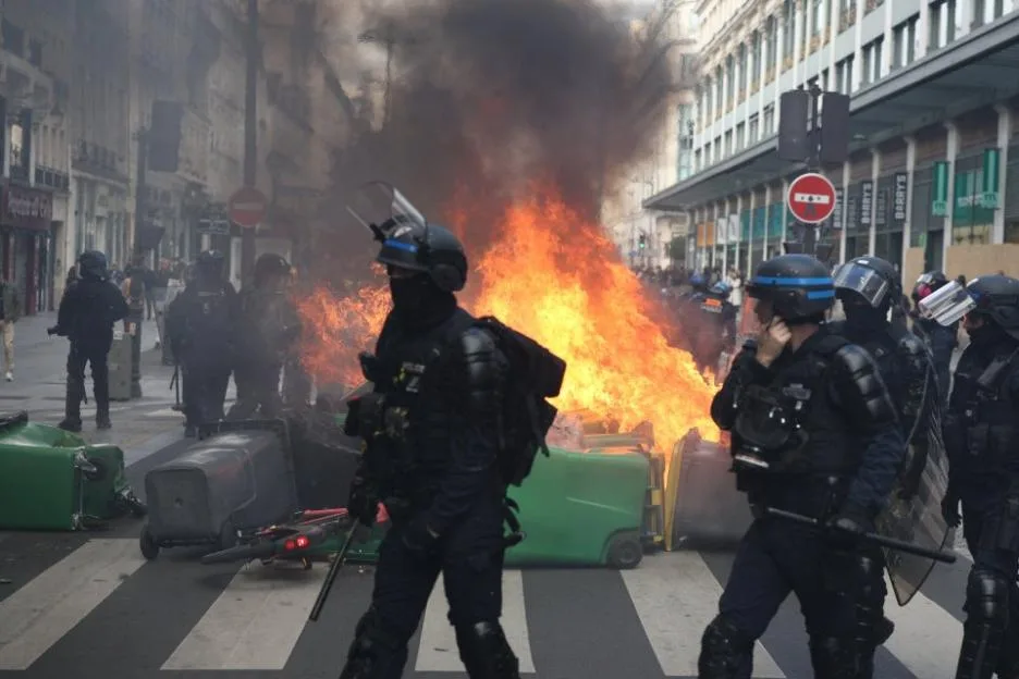 Clashes Erupt Prior To The High Cost of Living Protest - Paris, France - 17 Oct 2026
