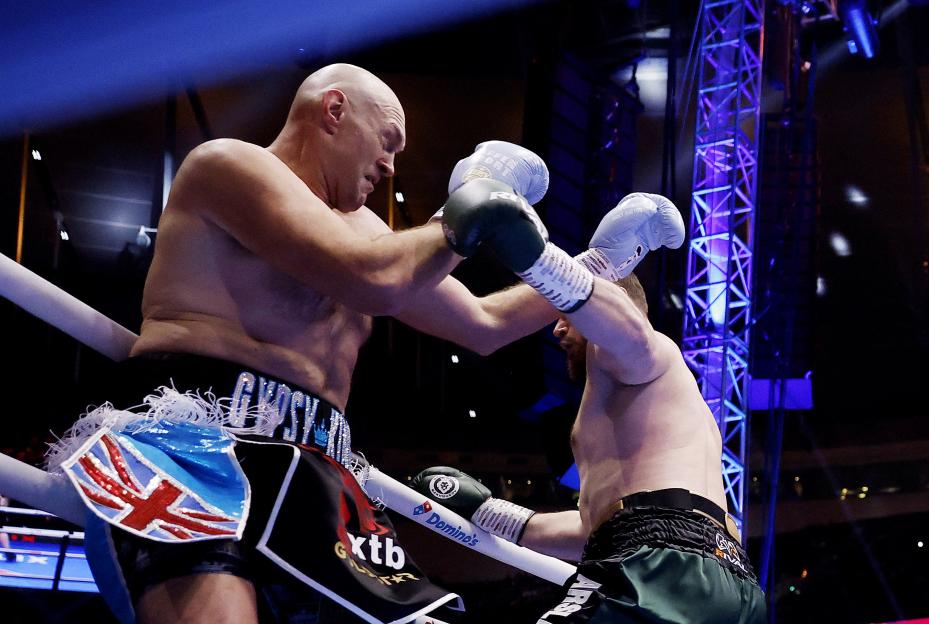 : Oleksandr Usyk v Tyson Fury - Heavyweight World Title