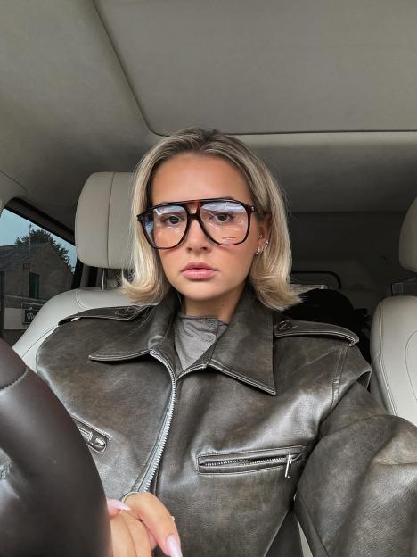 Molly-Mae renovating her home