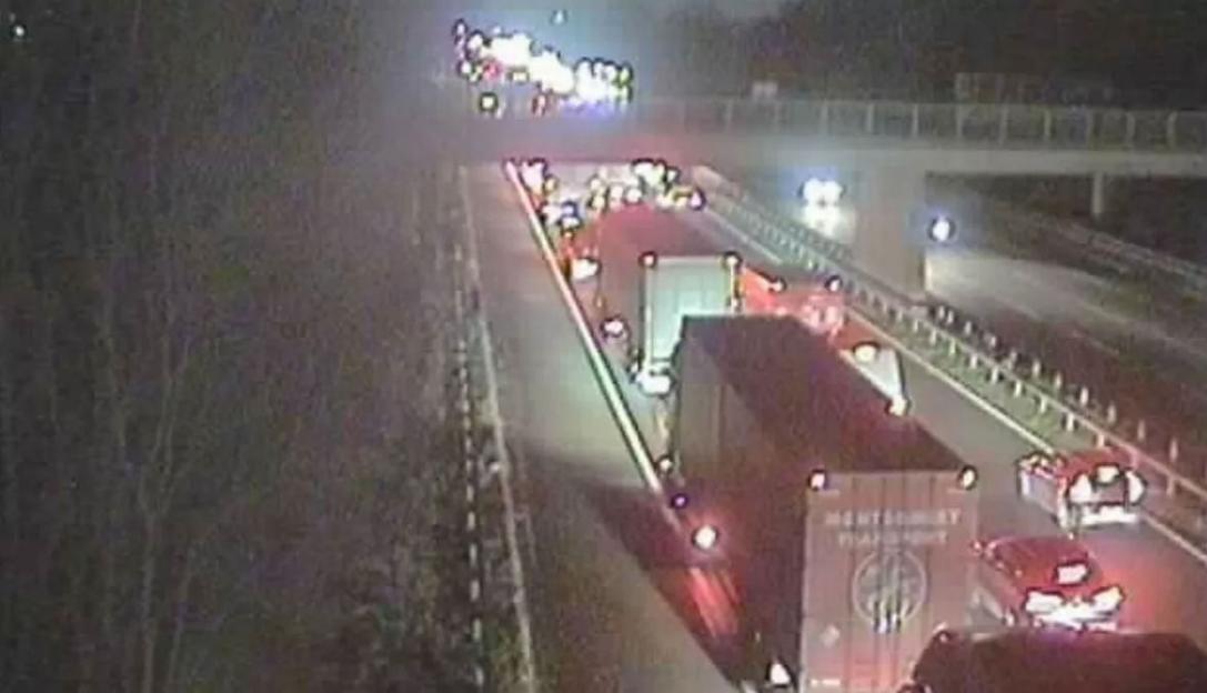 M6 Shut Down for Hours Following Devastating Crash, Traffic Comes to a Standstill