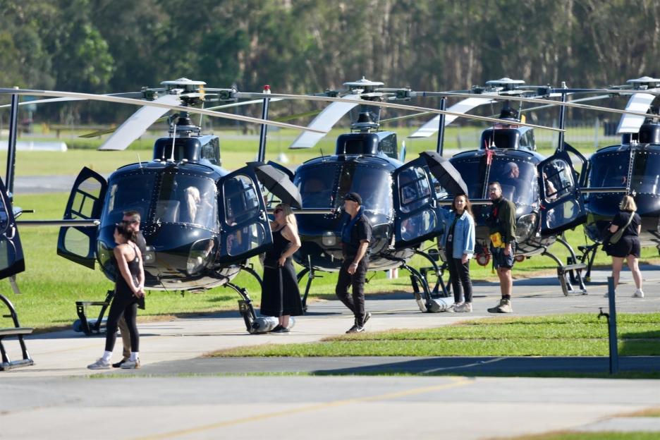 *PREMIUM-EXCLUSIVE* *MUST CALL FOR PRICING BEFORE USAGE* I'm a Celeb Contestants, Martin Kemp, Eddie Kadi, Shona McGarty & Kelly Brook spotted blindfolded being led to the helicopter's for the first day of filming "I'm a Celebrity Get Me Out of Here