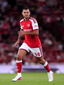 Mikel Arteta Faces Double Injury Setback as Key Duo Miss Training Before Chelsea Showdown