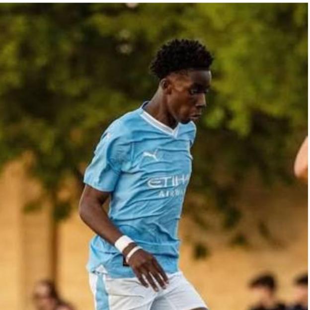 Eze Departs Premier League Giant, Poised for Manchester United Transfer!