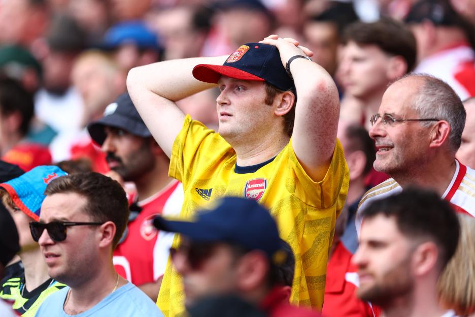 Arsenal Unveils Exclusive Ticket Offering for Fans to Sit Behind Mikel Arteta – But One Game Comes with a £6,499 Price Tag!