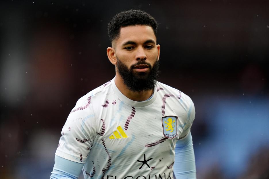 Aston Villa v Brentford - Premier League - Villa Park