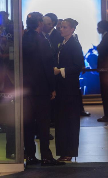 Love Island couple Lorenzo Alessi and Julia Karolina Majchrzak keep their distance following the National Television Awards.