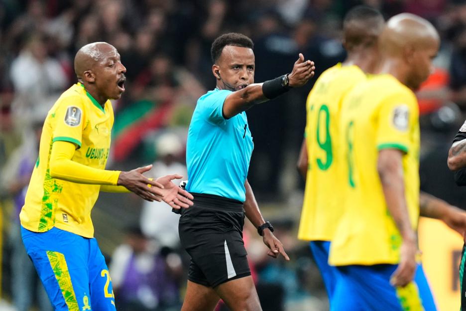 WCup-Ref Denied Entry Soccer