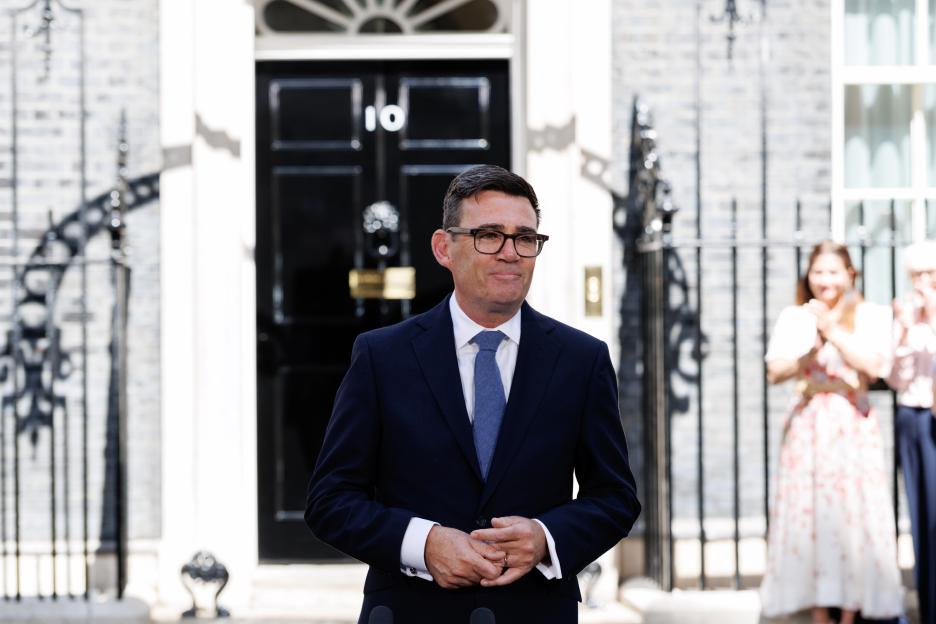 Andy Burnham Eliminates VAT on Energy Bills Starting October in Bold £850 Million Plan Funded by Cancelling Keir's Digital ID Initiative
