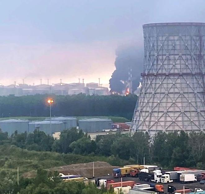 Ukraine Unleashes Major Drone Assault, igniting Blaze at Putin's Crucial Oil Terminal Following Deadly Russian Airstrike That Claims 4 Lives
