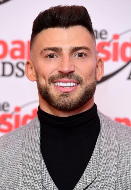 Jake Quickenden and girlfriend share baby news
