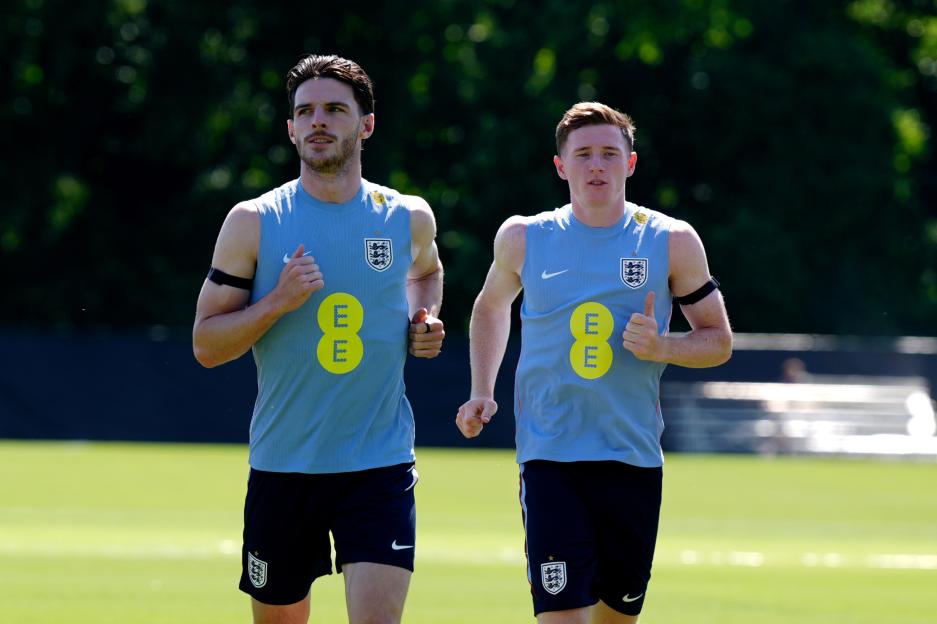 Declan Rice and Elliot Anderson