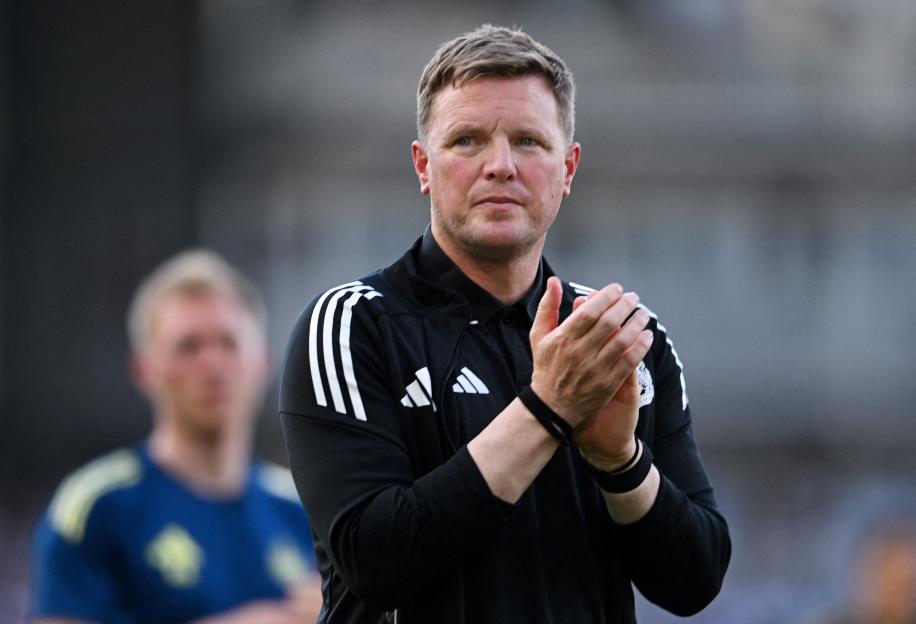 Paul Scholes Suggests Unemployed English Manager as Potential Replacement for Michael Carrick at Man Utd if Club Legend is Dismissed This Season