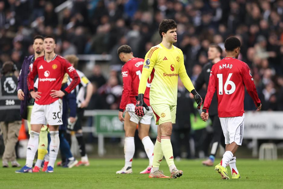 'Unpacking Manchester United's Troubling Decline: Michael Carrick Reveals Key Challenge for His Team'