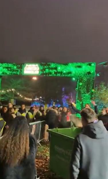 NINTCHDBPICT001048135416