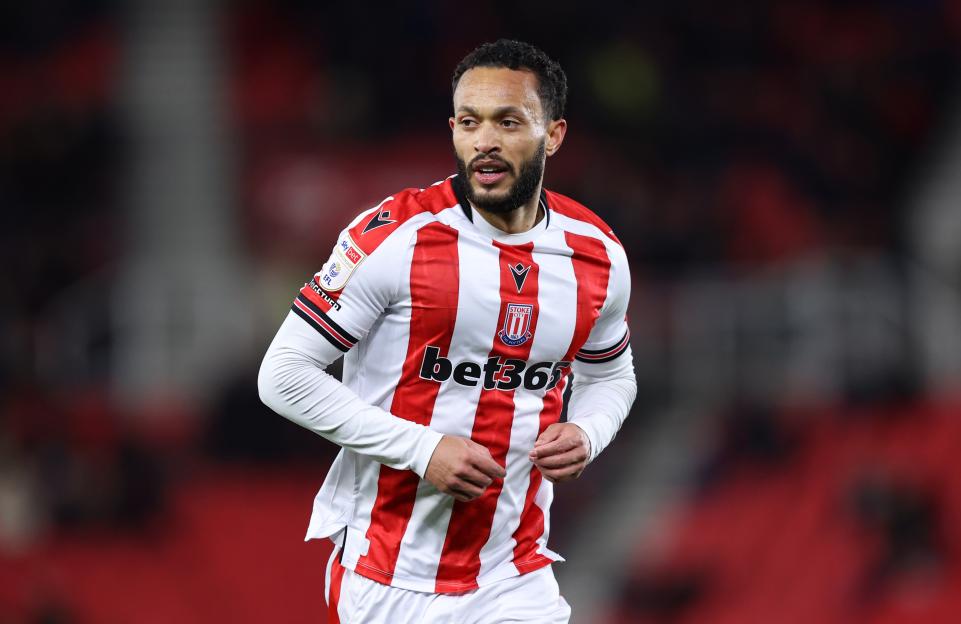World Cup Champion and Former Chelsea Star Cut by Championship Club, Fans Say ‘Both Are Legends’