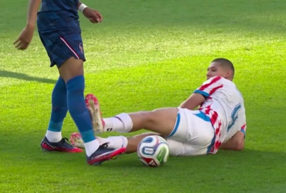 Paraguay Star Faces Backlash Over Controversial Moment That Shocked BBC World Cup Commentator