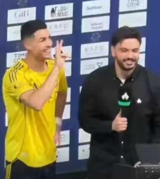 Cristiano Ronaldo Playfully Provokes Al Ahli Fans with Bold Gesture in Interview