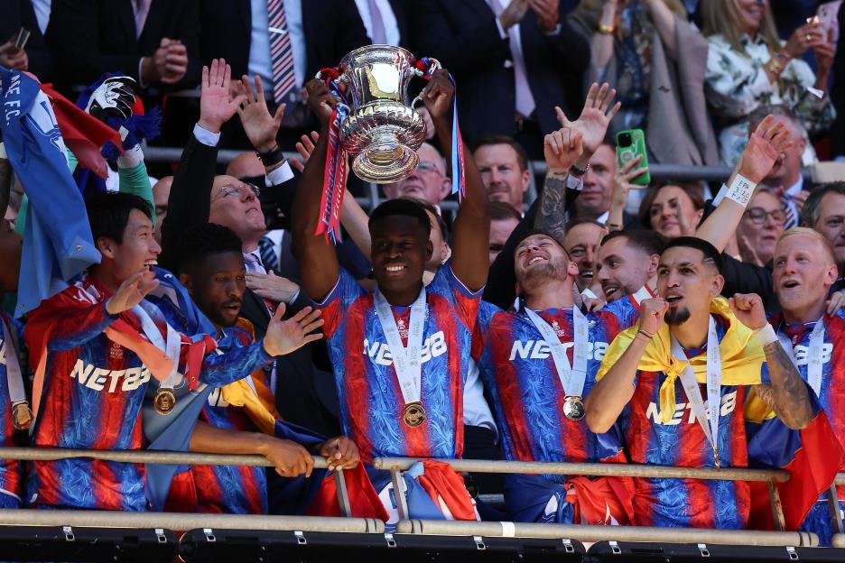 NINTCHDBPICT001053577992