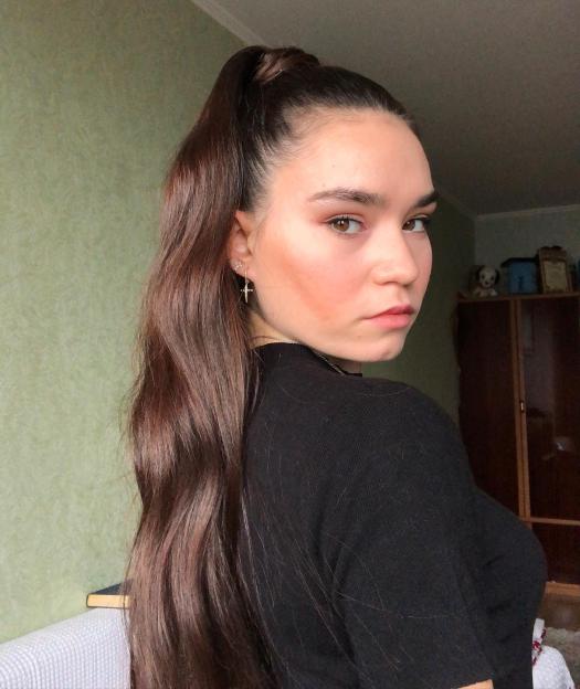 VIDEO: Model, 26, vanishes on holiday with family days before her birthday