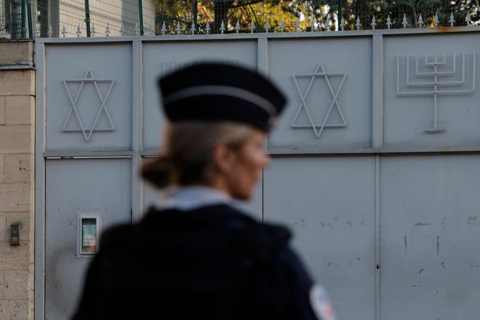 Police Discover 'Military Weapon' in Suspicious Car Near Paris Synagogue, Prompting Widespread Evacuation