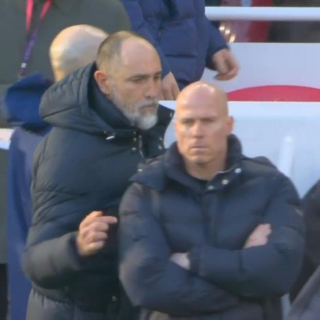 Fans Believe Tottenham's Igor Tudor Mistakenly Approached Wrong Bald Guy, Thinking He Was Arne Slot