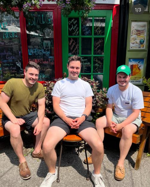 'Meet the Identical Triplet Sisters Named A, B, and C: How Their Parents Used Painted Toenails to Tell Them Apart, Creating Airport Chaos!'